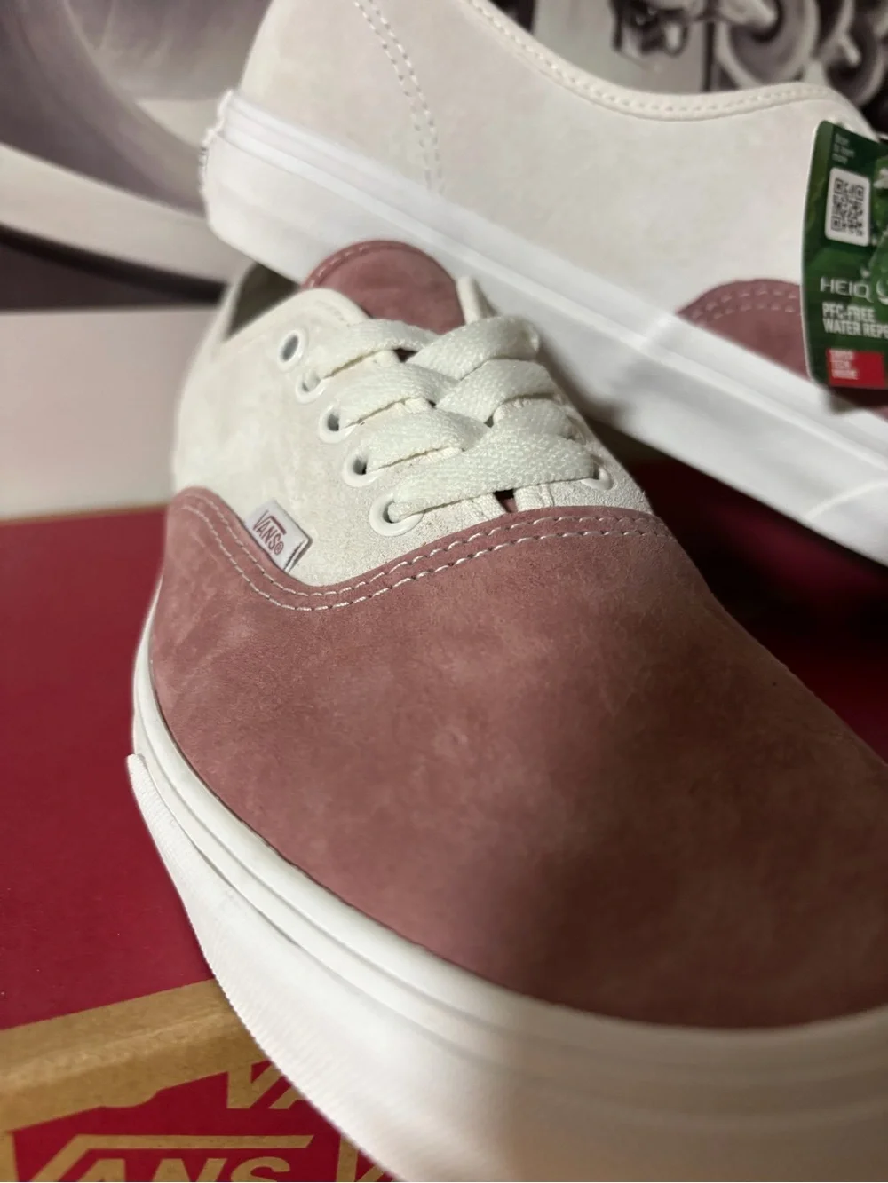 Vans Authentic Pig Suede sz 9.5 Men’s 11.0 Woman